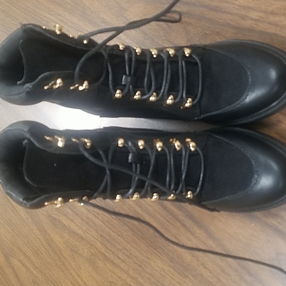 Just Fab boots - Picture 4 of 6